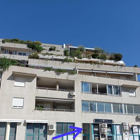 New & Luxury Apartment Tony Split Exterior photo