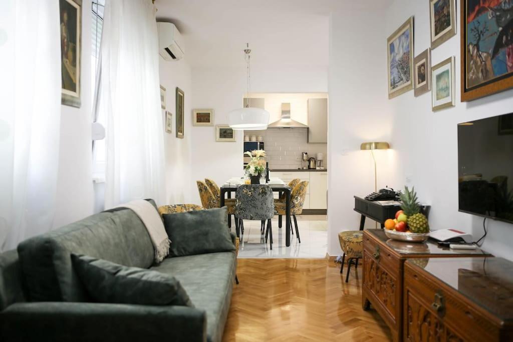 New & Luxury Apartment Tony Split Exterior photo